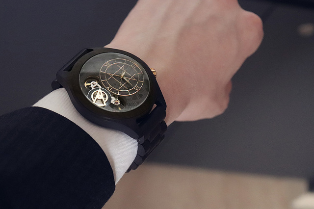 test202108-2 天然石×天然木 唯一無二の美しい模様の腕時計「NOZ」